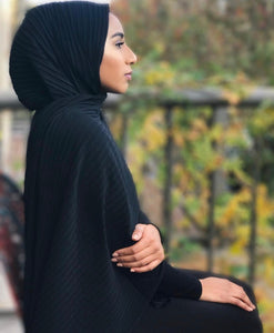 Pleated Chiffon Hijab // NOIR