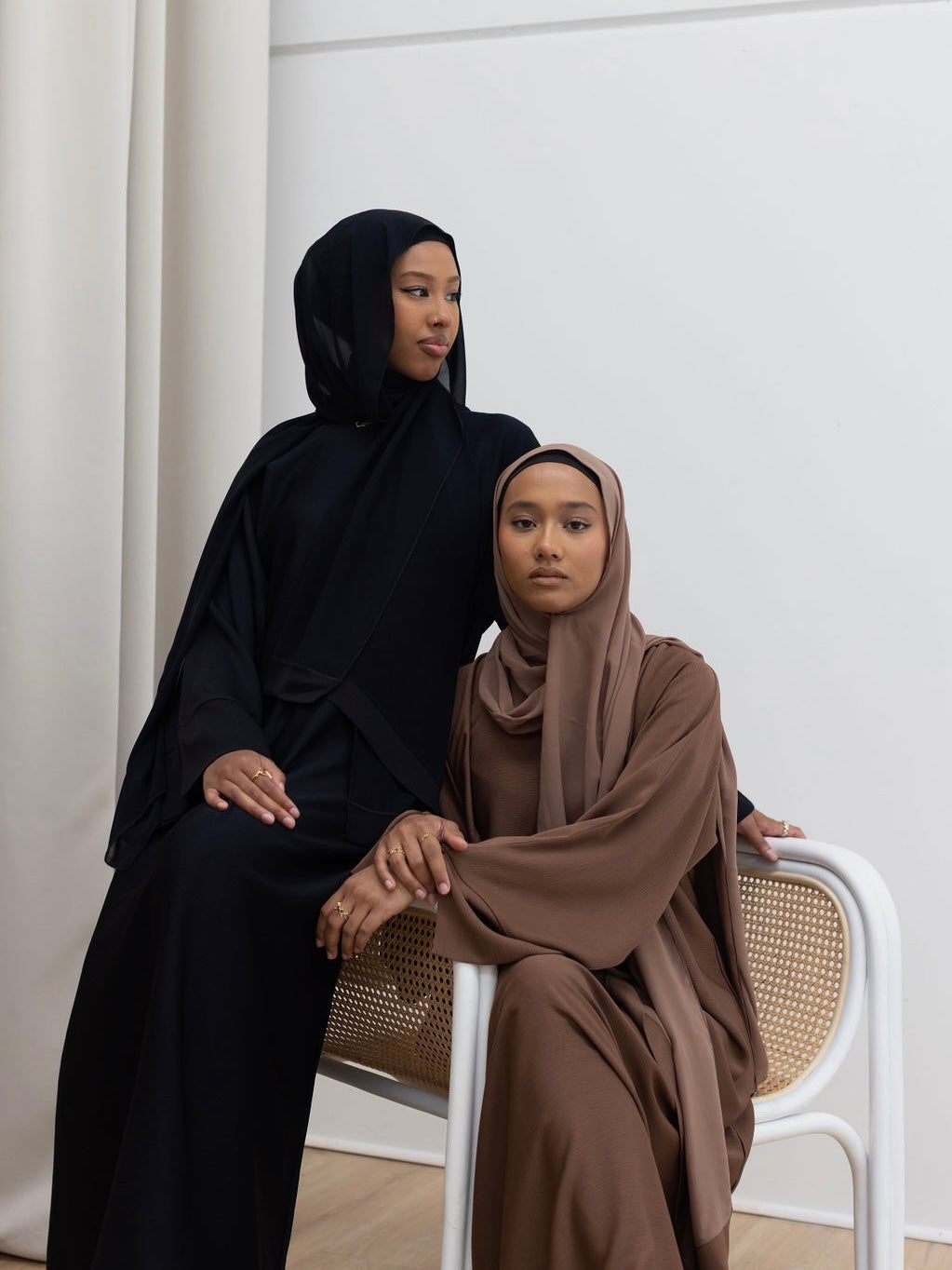 Alaïa closed abaya