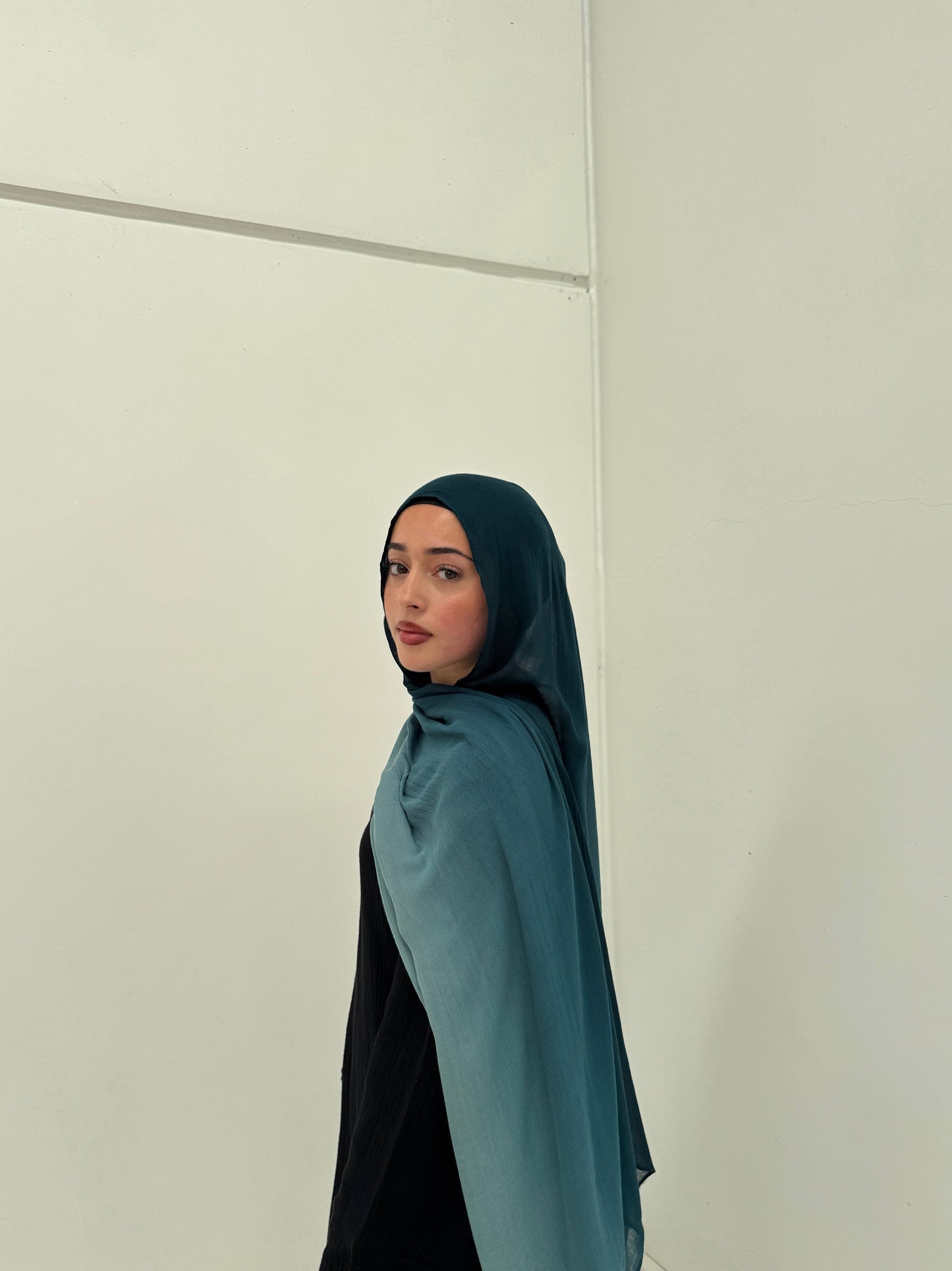 Ombré Modal Hijab | Deep Sea