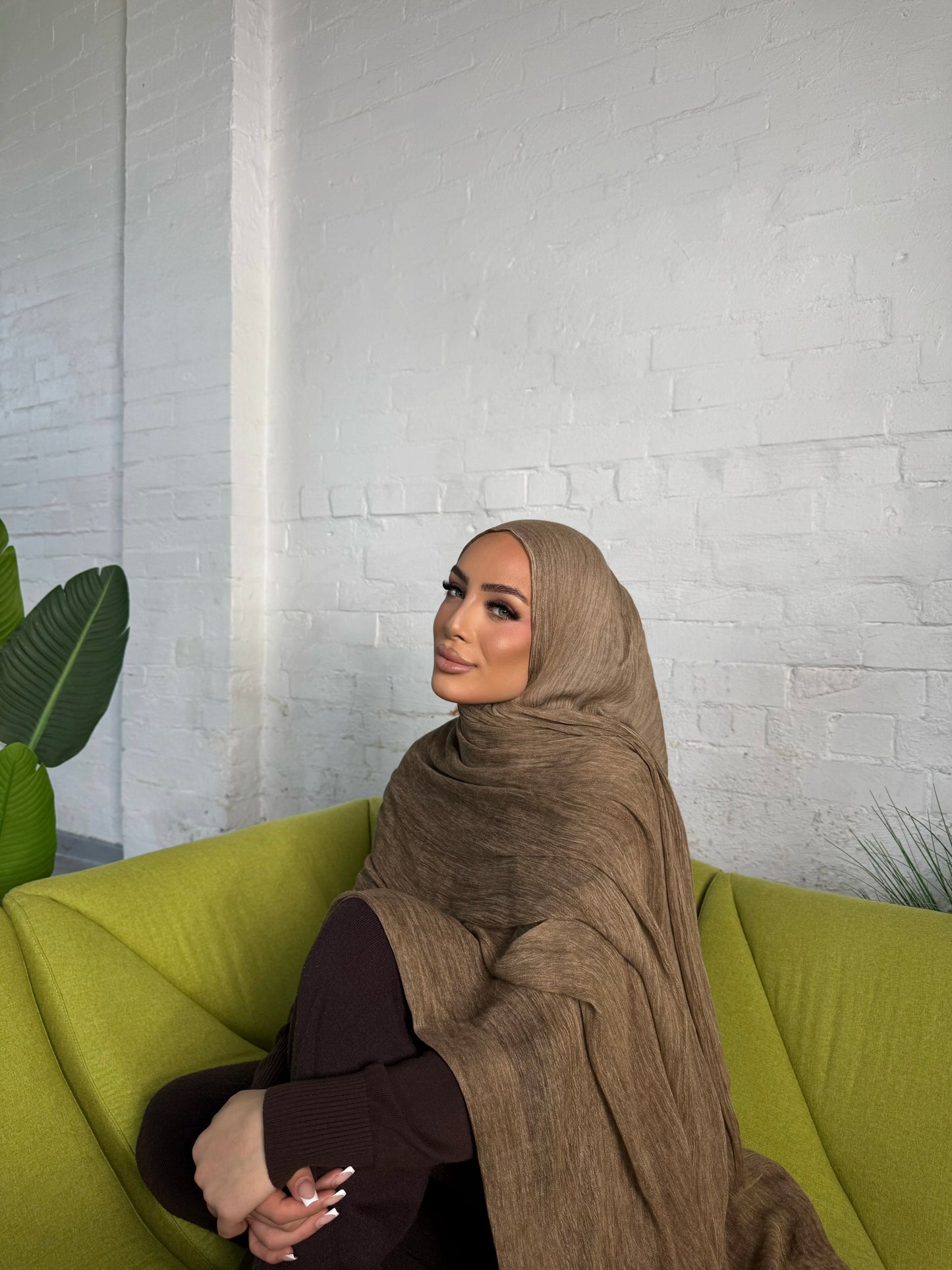 Crinkle Rayon Hijab // Almond