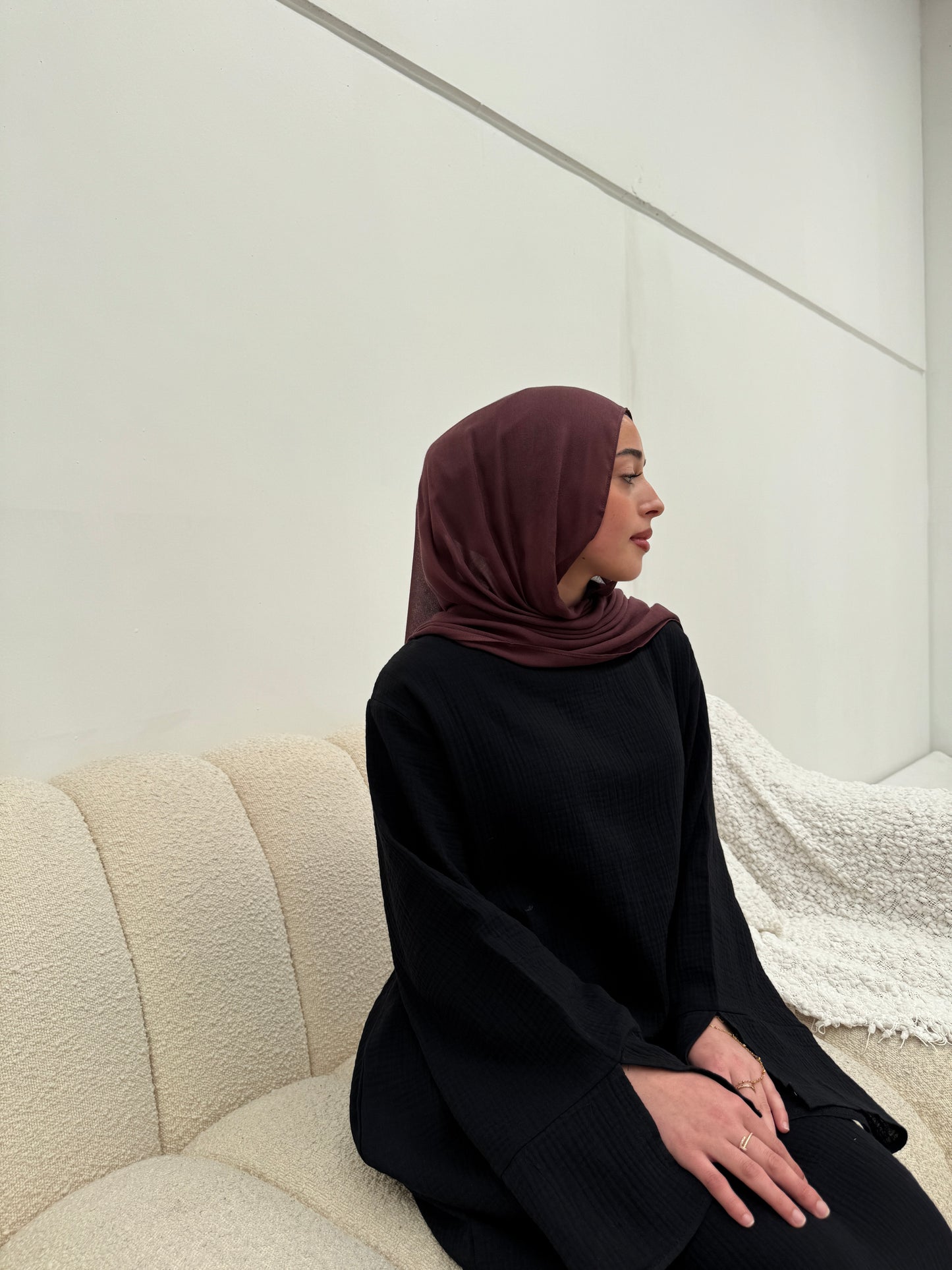 Classic Modal Hijab | Cocoa