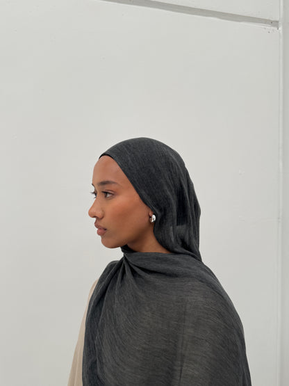 Crinkle Rayon Hijab // Charcoal